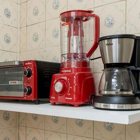 Conforto E Relax, Caminhando Para A Praia De Copacabana, Quarto E Sala, Completo, Com Wi Fi, Cozinha, Ar Condicionado 里约热内卢 外观 照片