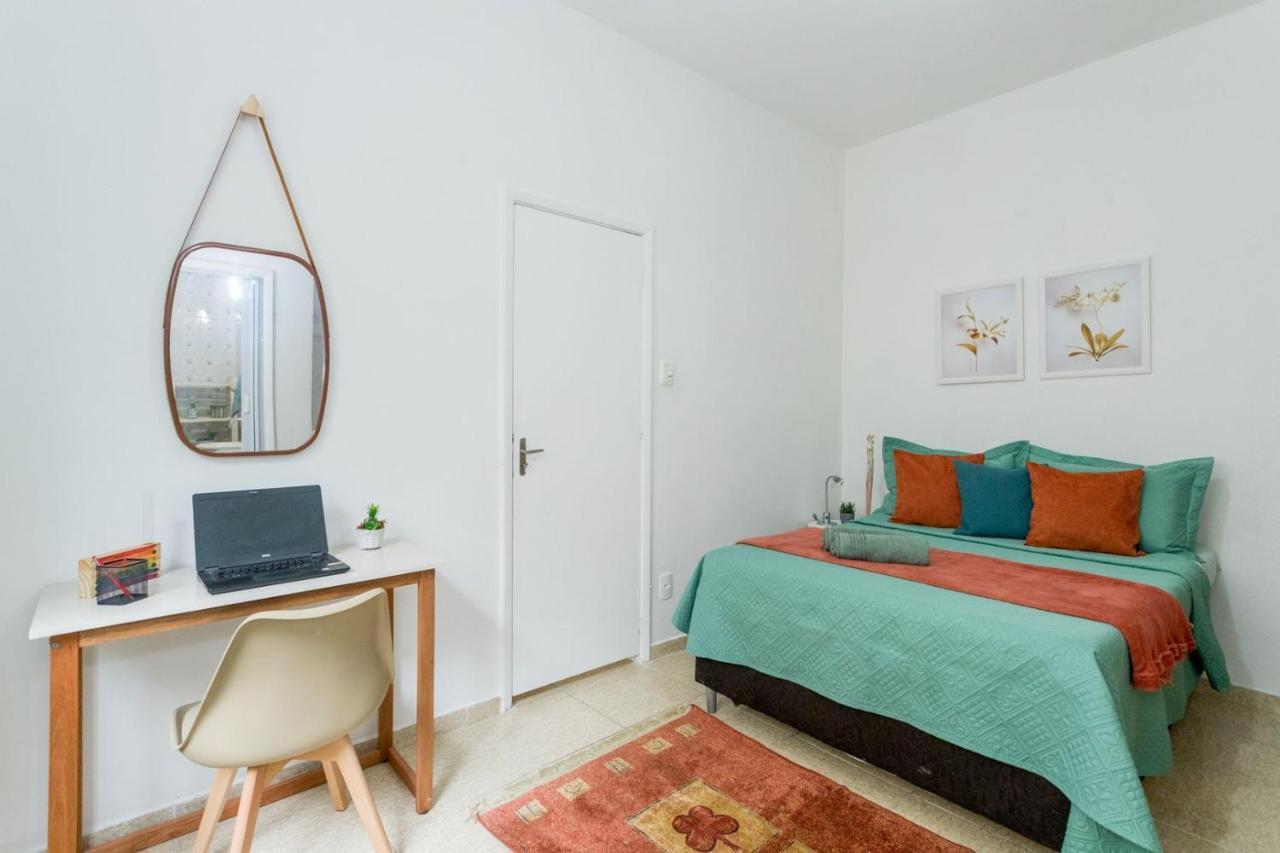 Conforto E Relax, Caminhando Para A Praia De Copacabana, Quarto E Sala, Completo, Com Wi Fi, Cozinha, Ar Condicionado 里约热内卢 外观 照片